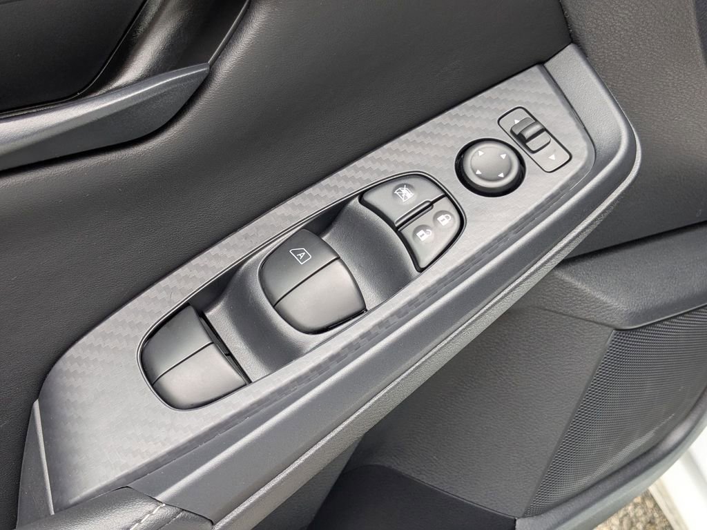 Used 2025 Nissan Sentra S FWD image 12