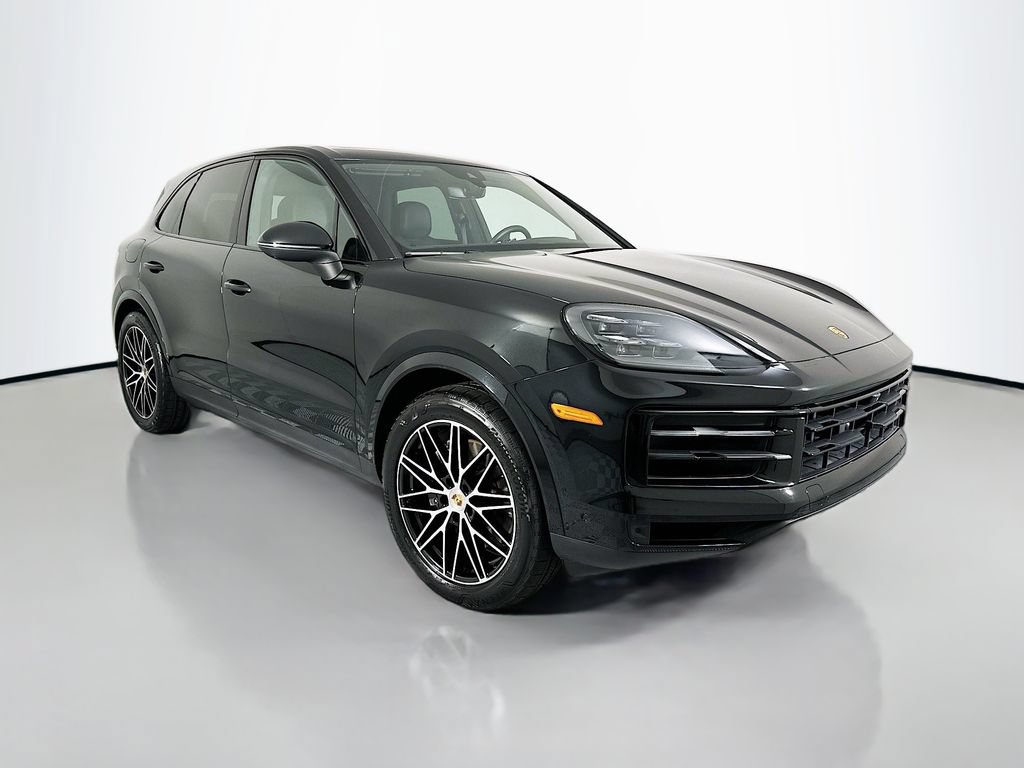 Certified 2024 Porsche Cayenne AWD/4WD image 7