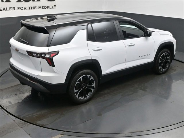New 2026 Chevrolet Equinox LT w/ Convenience Package II image 18