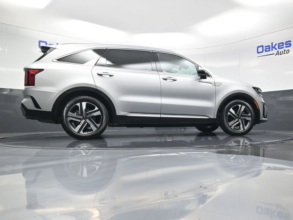 Certified 2024 Kia Sorento EX image 48