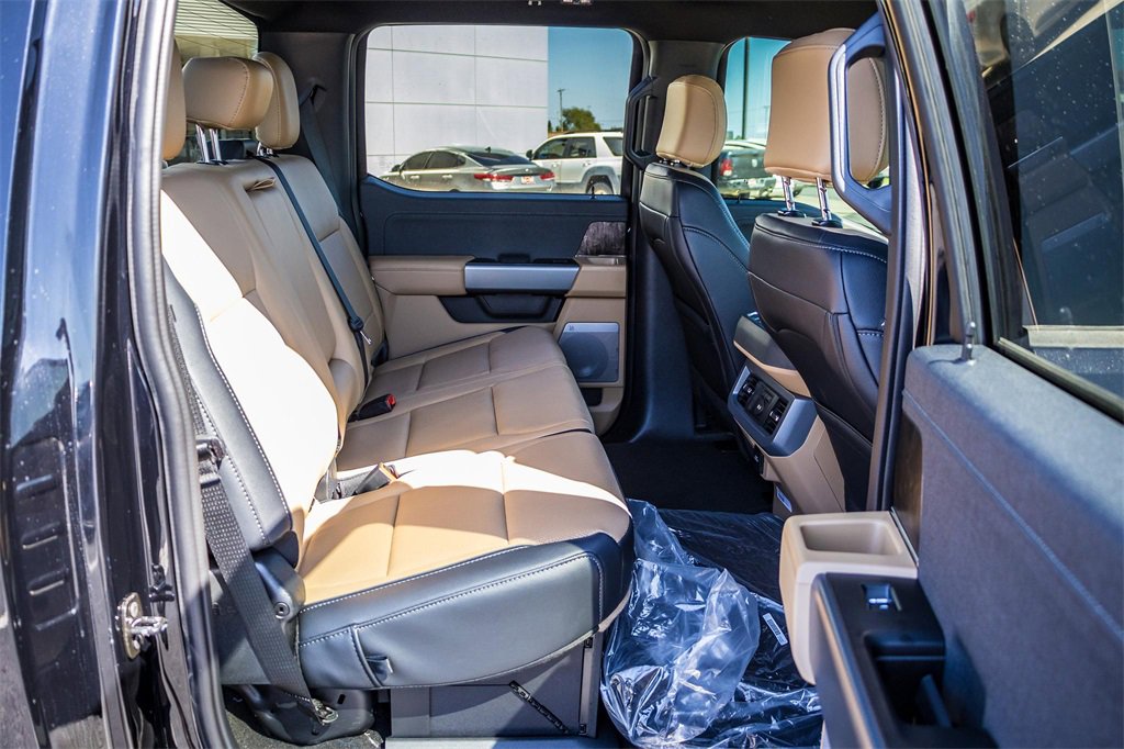 New 2026 Ford F350 Lariat image 16