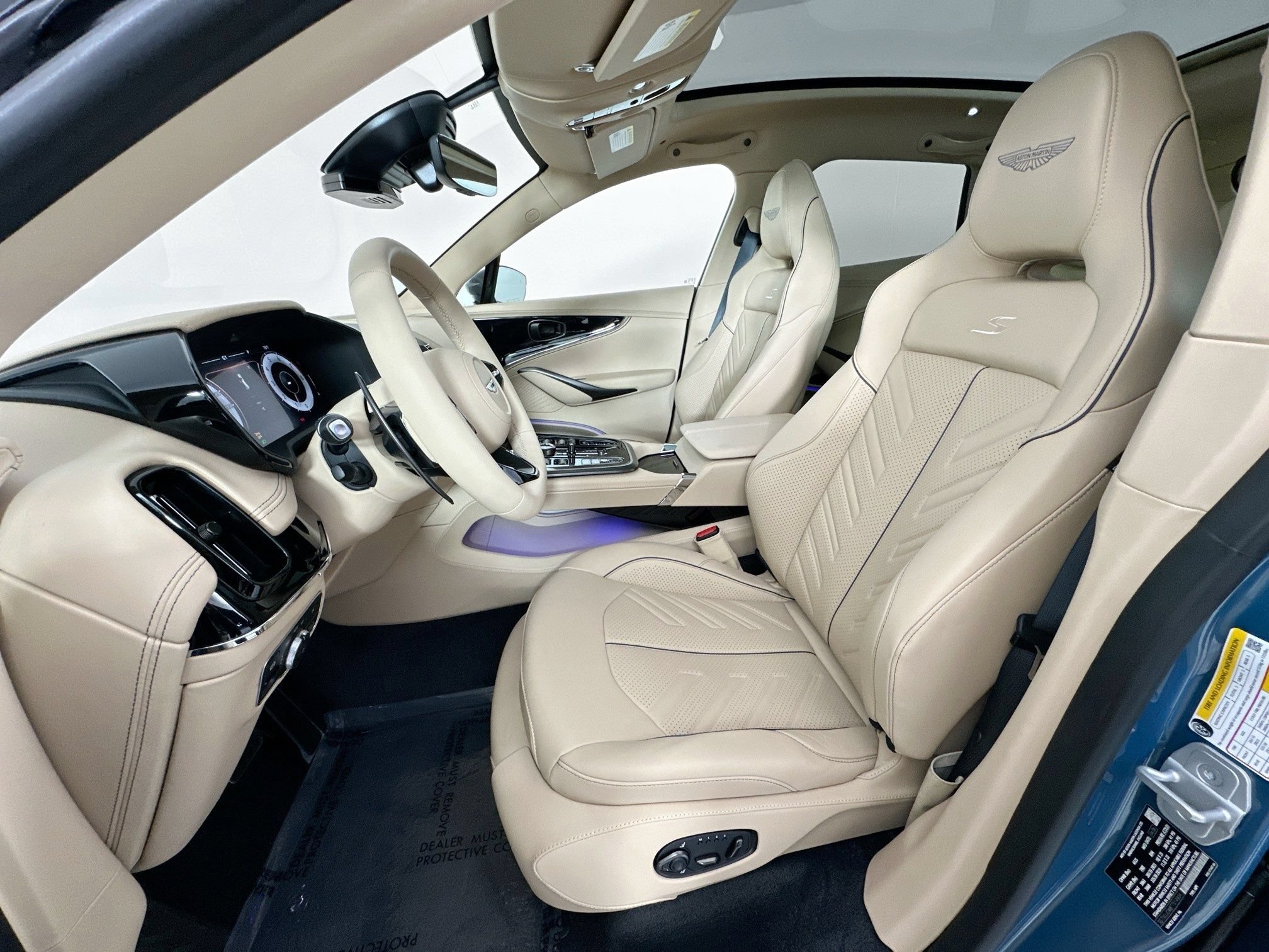 New 2026 Aston Martin DBX S AWD/4WD image 18