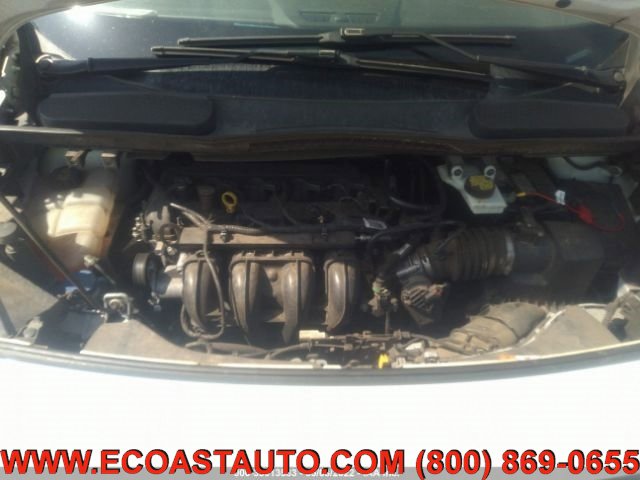 Used 2017 Ford Transit Connect XLT FWD image 5