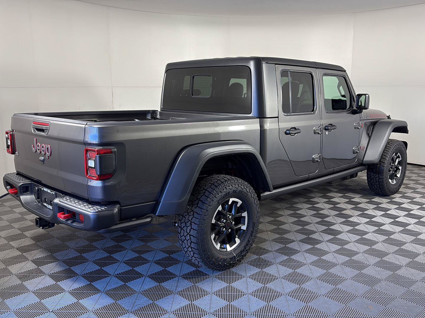 New 2026 Jeep Gladiator Rubicon w/ Steel Power Dome Hood Package AWD/4WD image 4