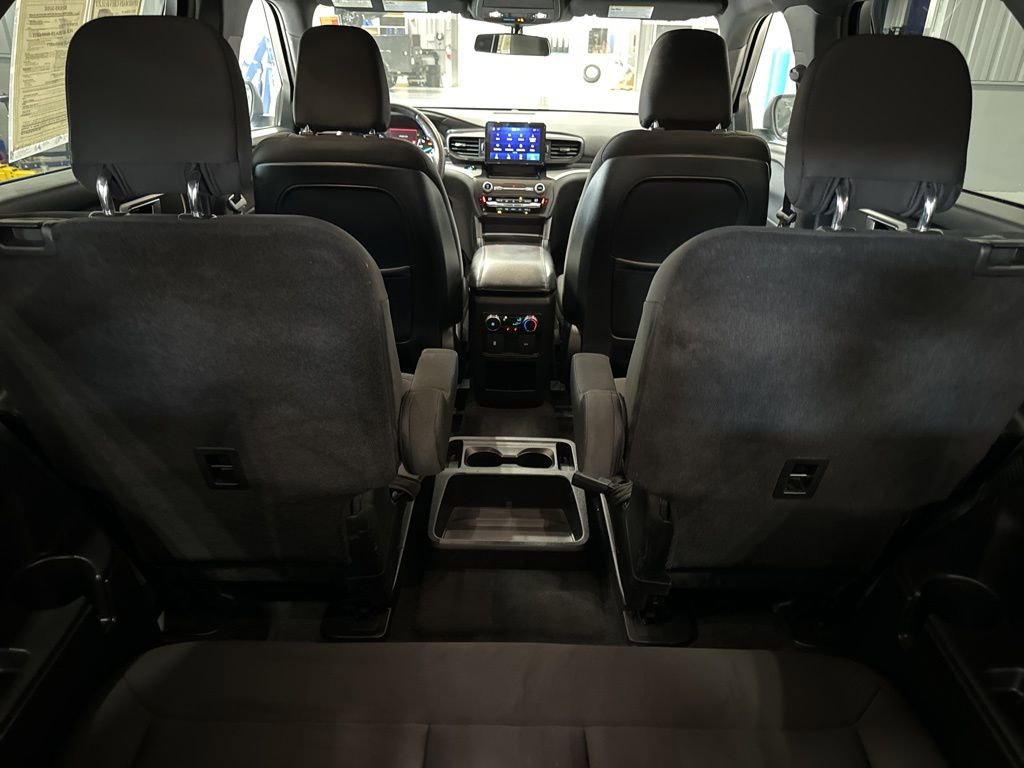 Used 2020 Ford Explorer XLT w/ Comfort Package image 32