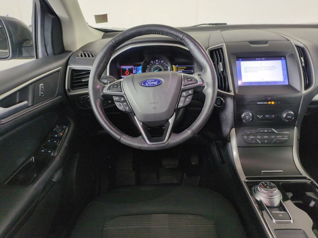 Used 2019 Ford Edge SEL AWD/4WD image 15