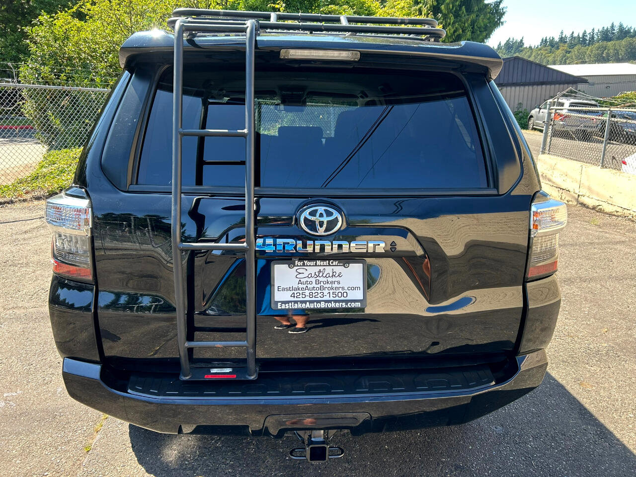 Used 2020 Toyota 4Runner SR5 Premium image 5