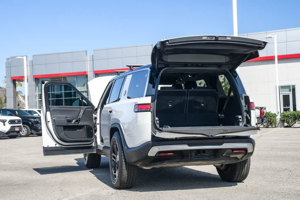Used 2023 Rivian R1S Adventure AWD/4WD image 32