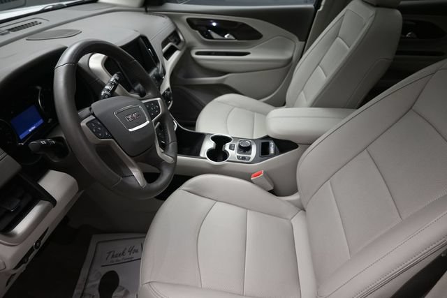 Used 2020 GMC Terrain Denali w/ Denali Premium Package AWD/4WD image 10