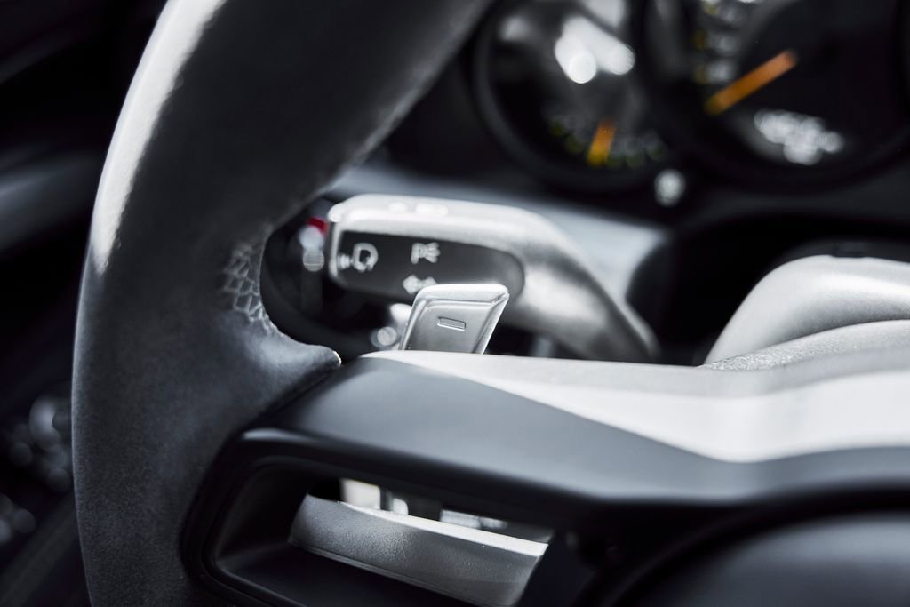 Used 2018 Porsche 911 GT3 RWD image 46
