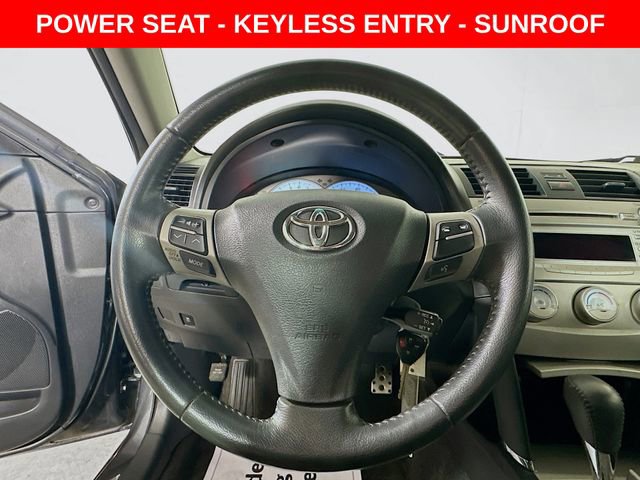 Used 2011 Toyota Camry SE image 12