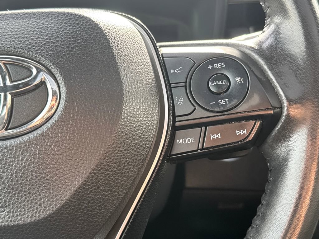 Used 2020 Toyota Corolla SE image 20