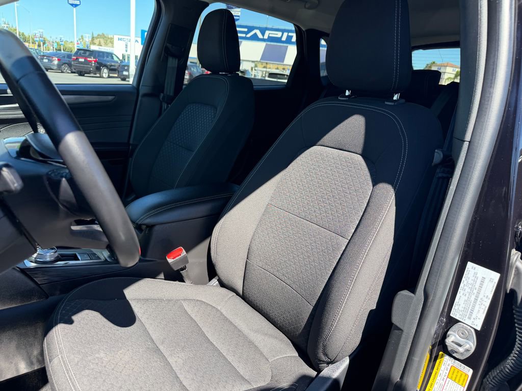 Used 2024 Ford Escape Active image 16
