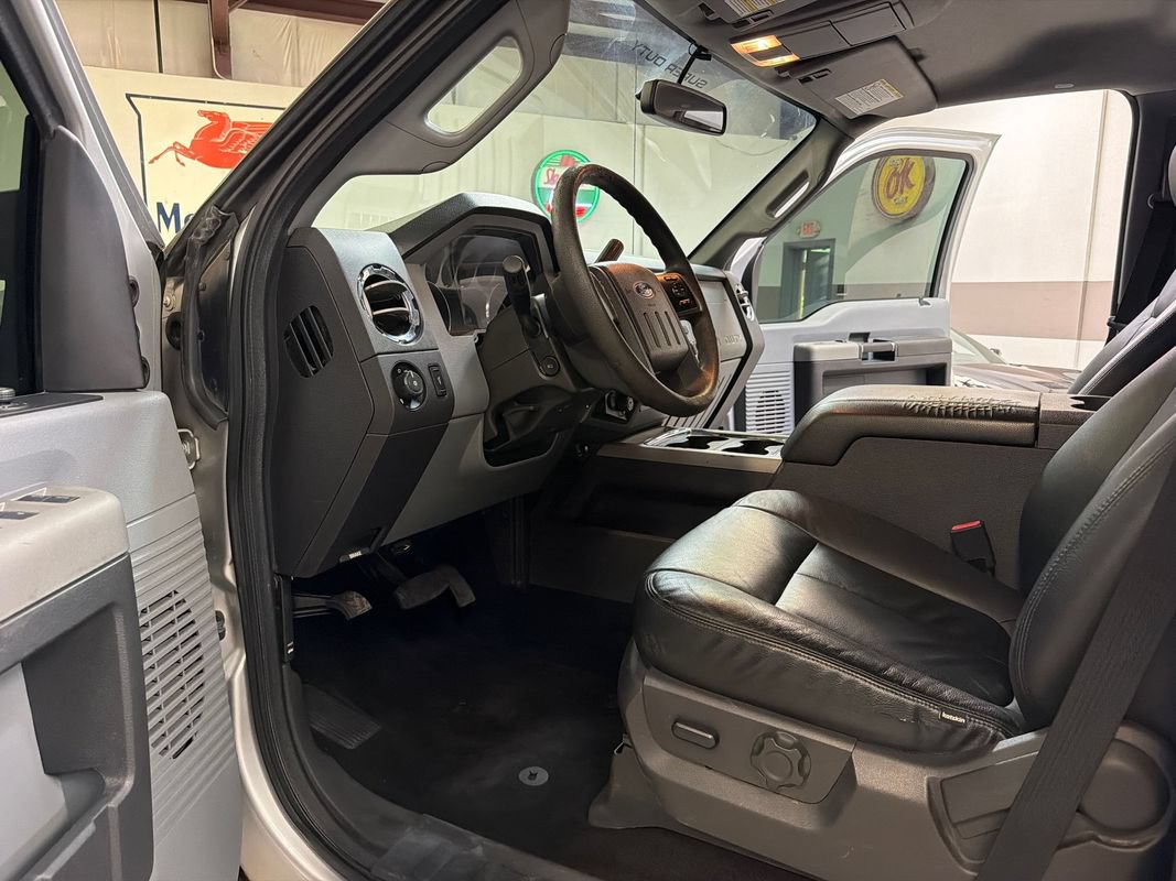 Used 2016 Ford F250 XLT w/ XLT Value Package AWD/4WD image 24