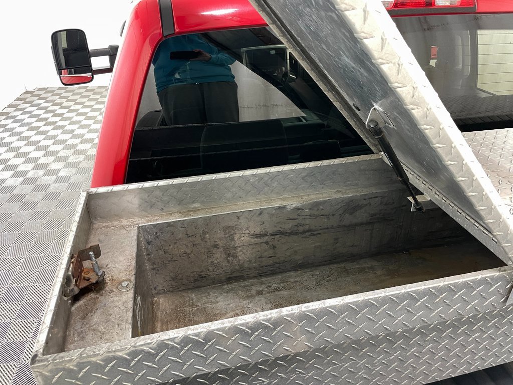 Used 2015 GMC Sierra 1500 SLE w/ SLE Value Package image 43