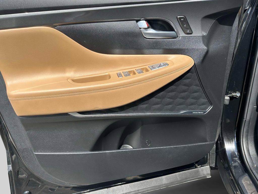 Used 2023 Hyundai Santa Fe Calligraphy image 17