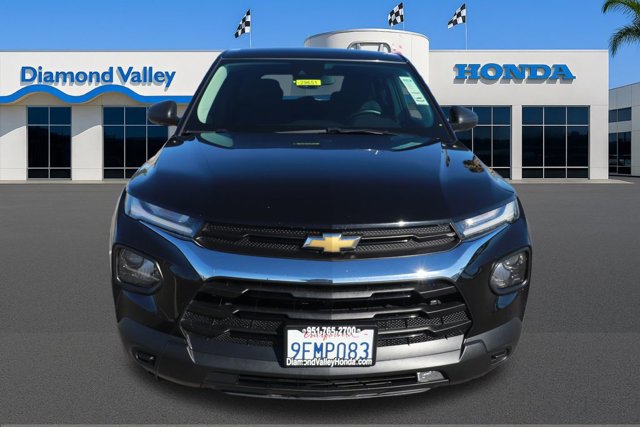 Used 2023 Chevrolet TrailBlazer LS image 2