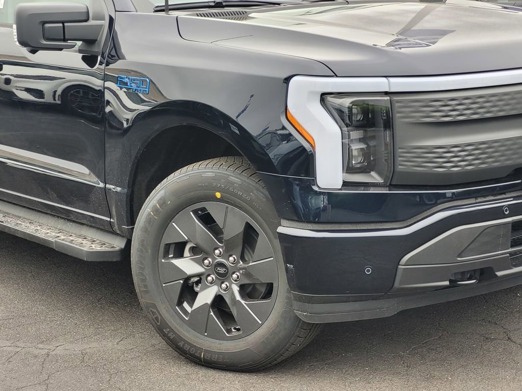 New 2025 Ford F150 Lightning Flash image 28