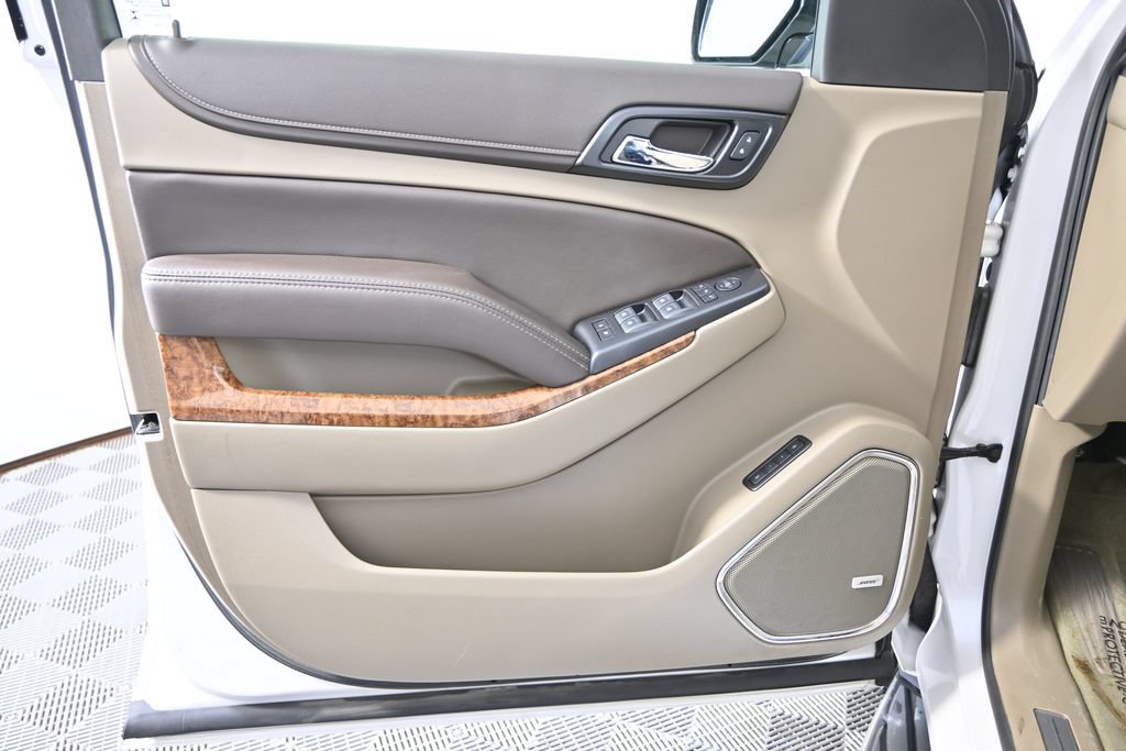 Used 2019 Chevrolet Tahoe Premier AWD/4WD image 19