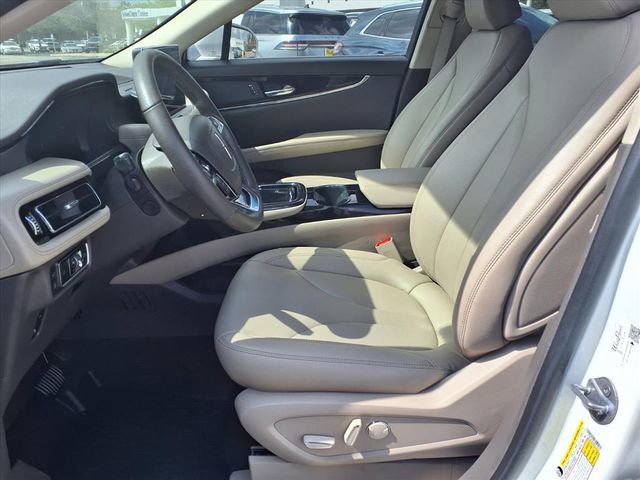 Certified 2023 Lincoln Nautilus Standard w/ Premium Package image 5
