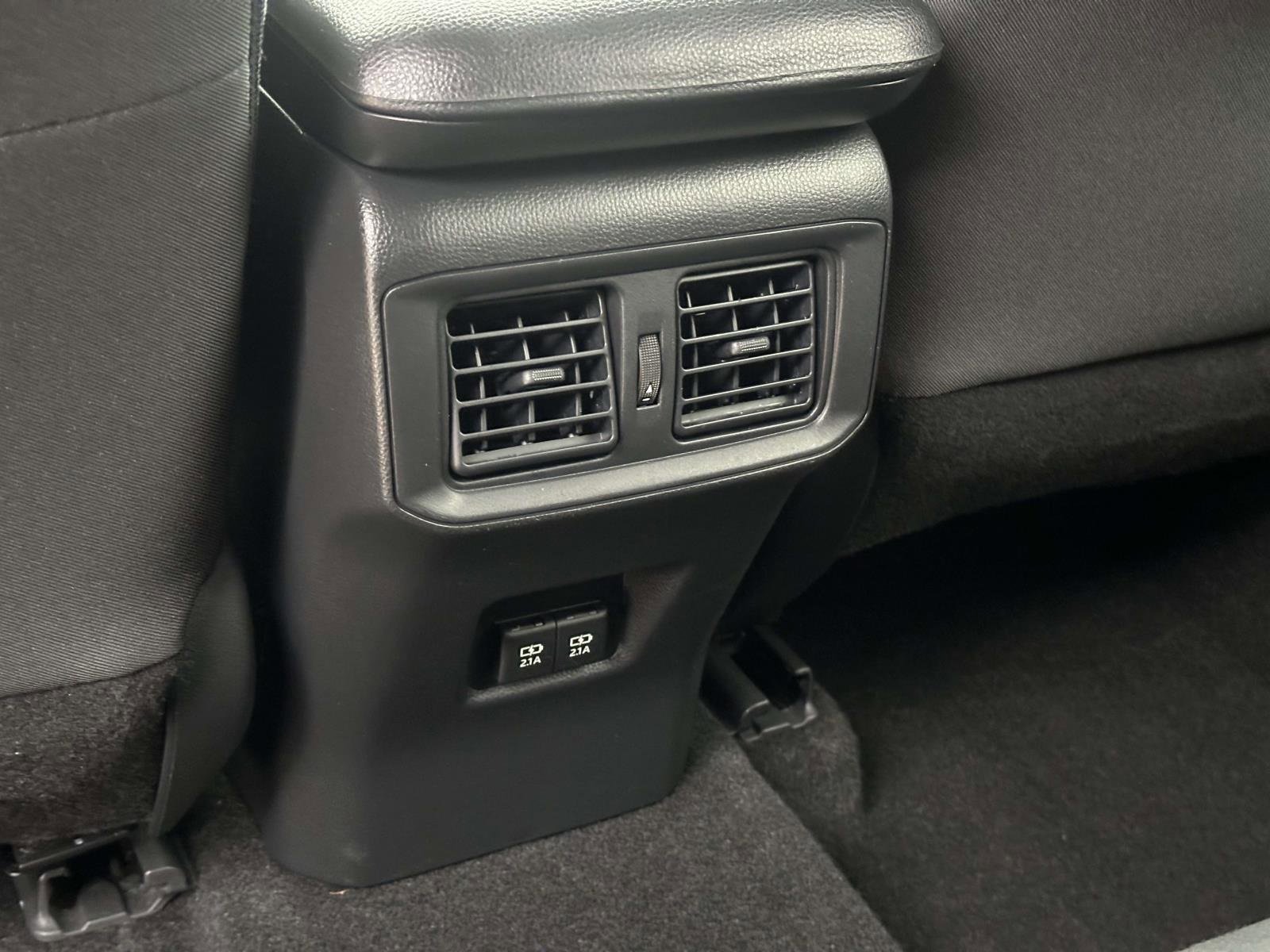 Used 2020 Toyota RAV4 XLE image 14