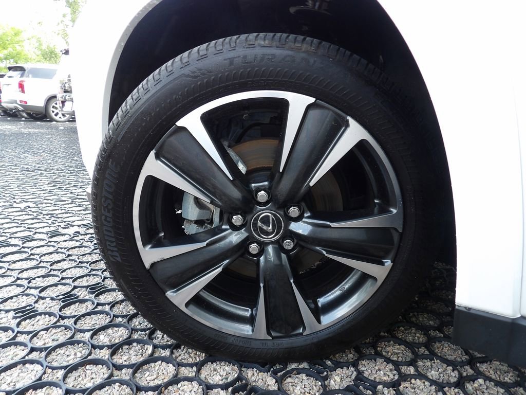 Used 2025 Lexus UX 300h AWD w/ Accessory Package (Z1) image 29