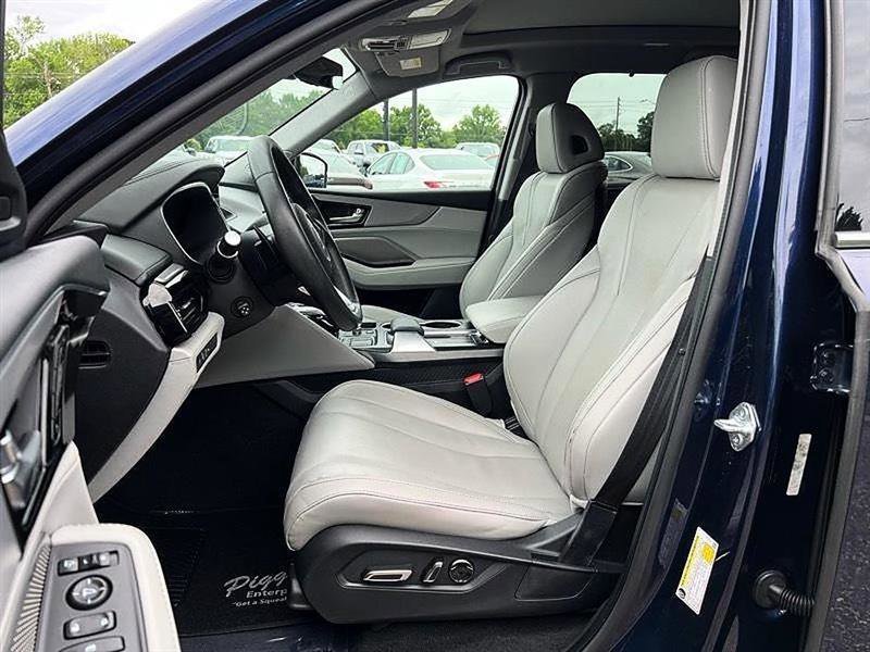 Used 2024 Acura MDX FWD w/ Technology Package image 12