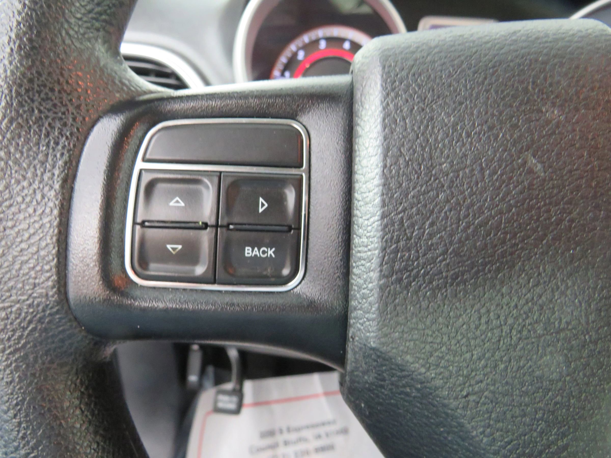 Used 2019 Dodge Journey SE w/ Blacktop Package FWD image 16