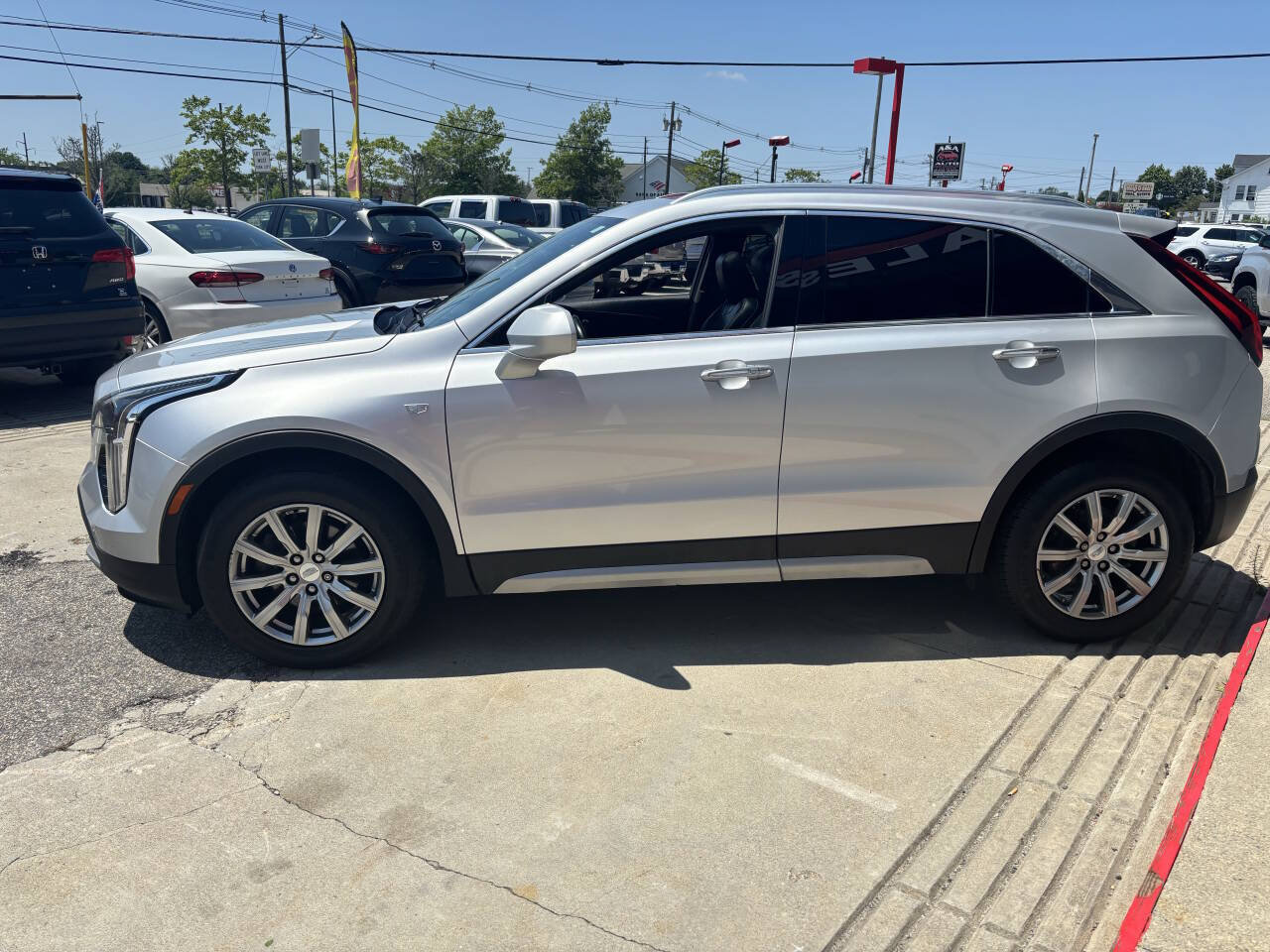Used 2019 Cadillac XT4 Premium Luxury AWD/4WD image 6