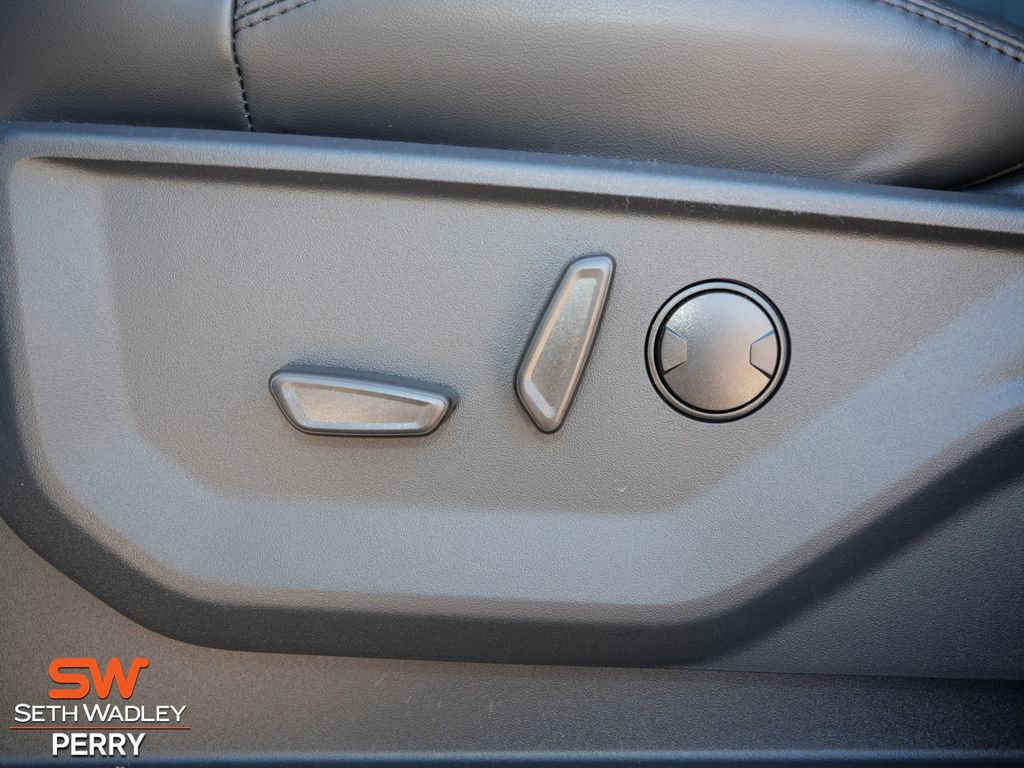 New 2026 Ford Expedition Tremor image 13