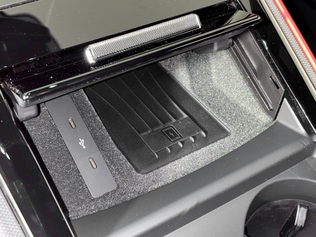 New 2026 Porsche Panamera 4 image 32