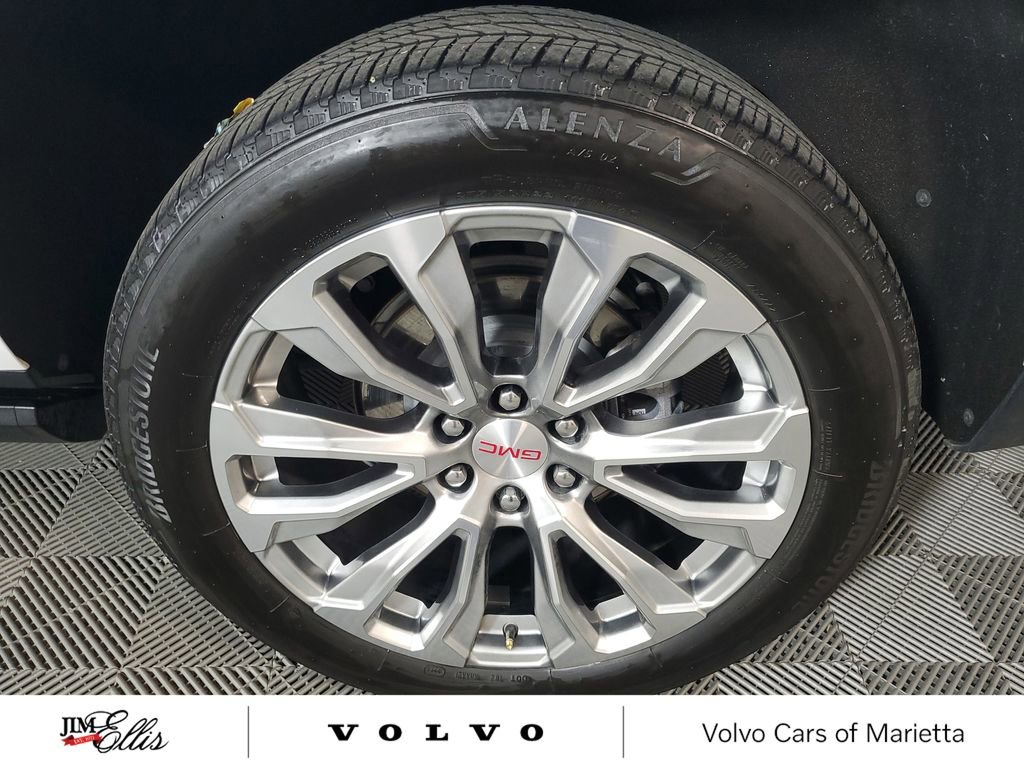 Used 2024 GMC Yukon Denali RWD image 13