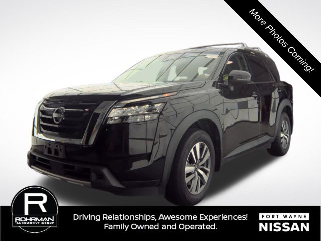 Used 2024 Nissan Pathfinder SL