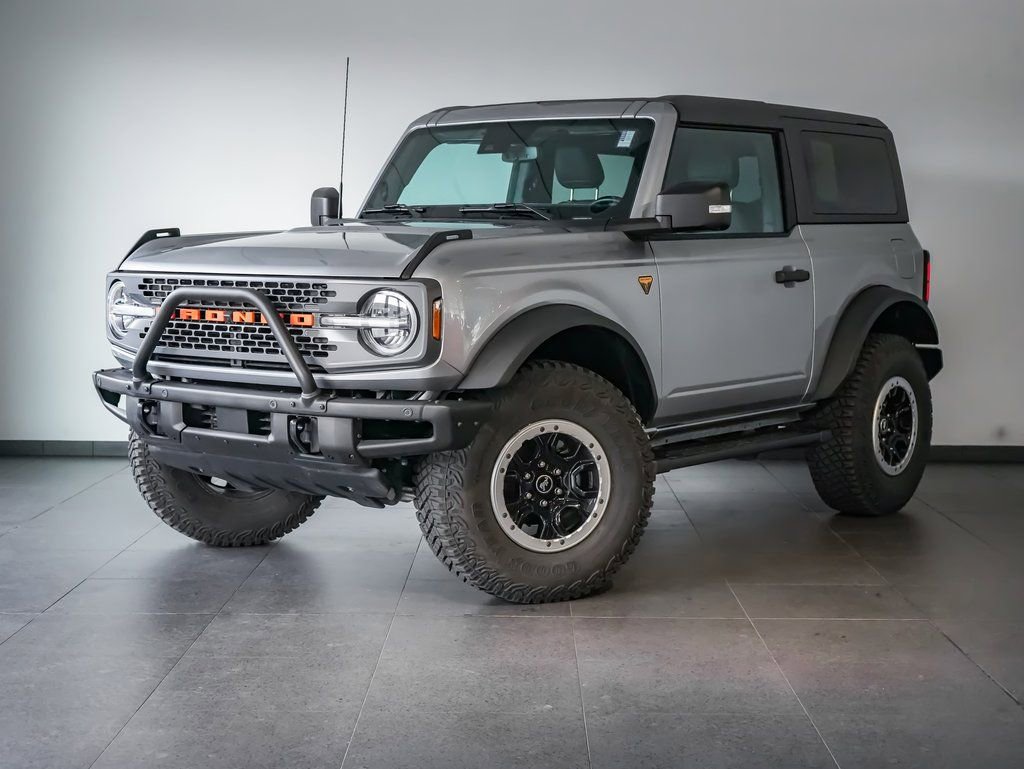 Used 2022 Ford Bronco Badlands w/ Sasquatch Package image 1