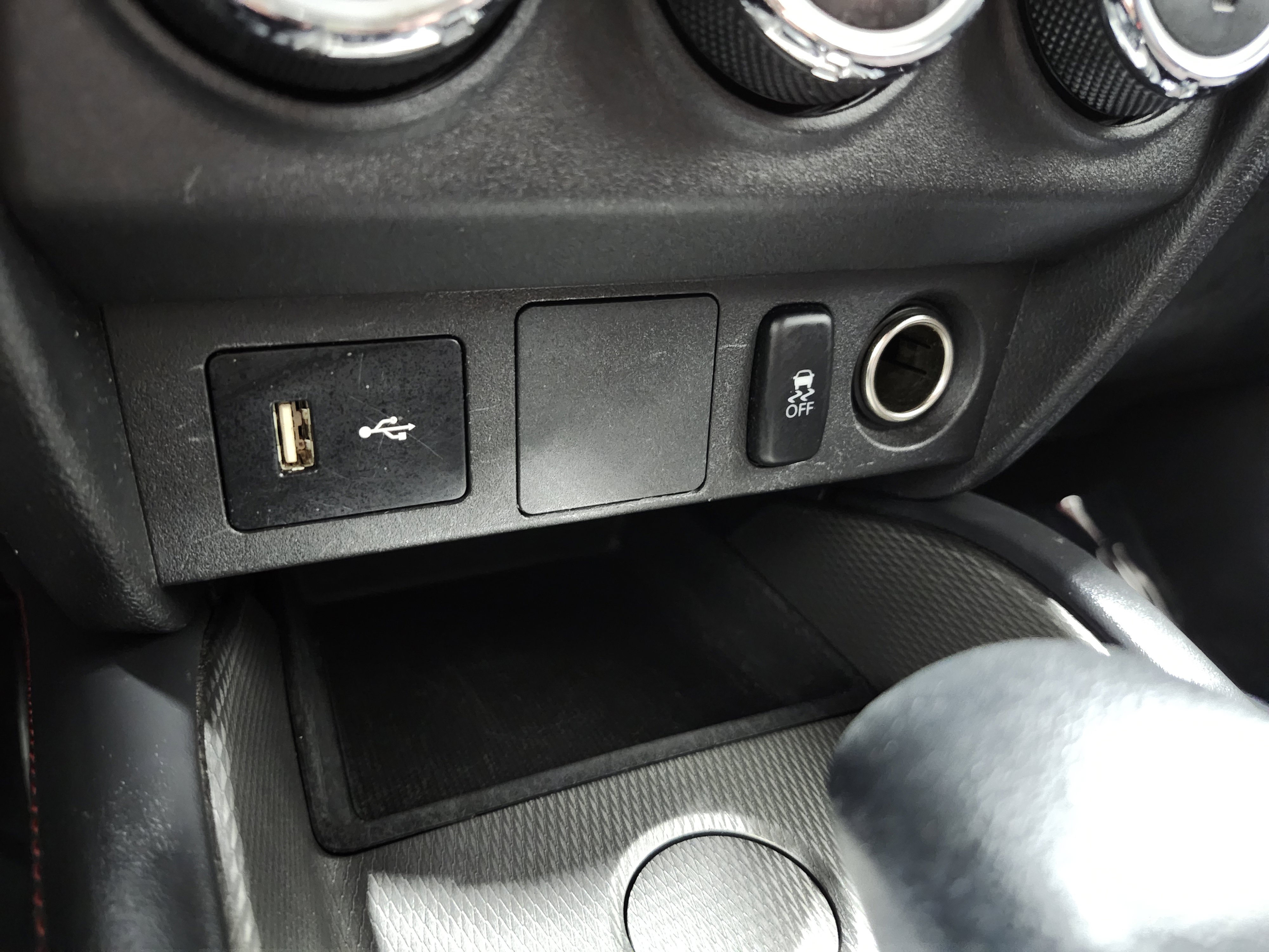 Used 2018 Mitsubishi Outlander Sport LE image 6