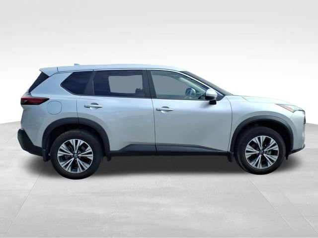 Used 2023 Nissan Rogue SV image 12