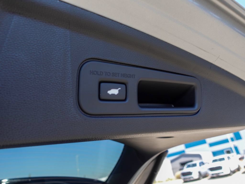New 2026 Acura MDX SH-AWD image 29