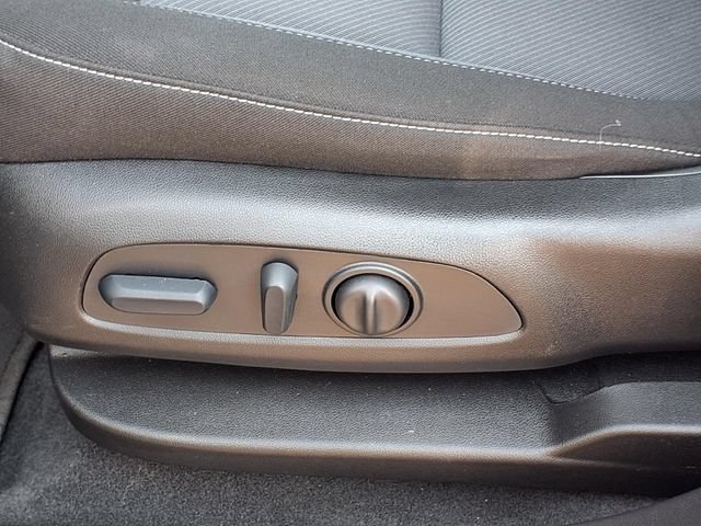 Used 2026 Chevrolet Blazer LT FWD image 4