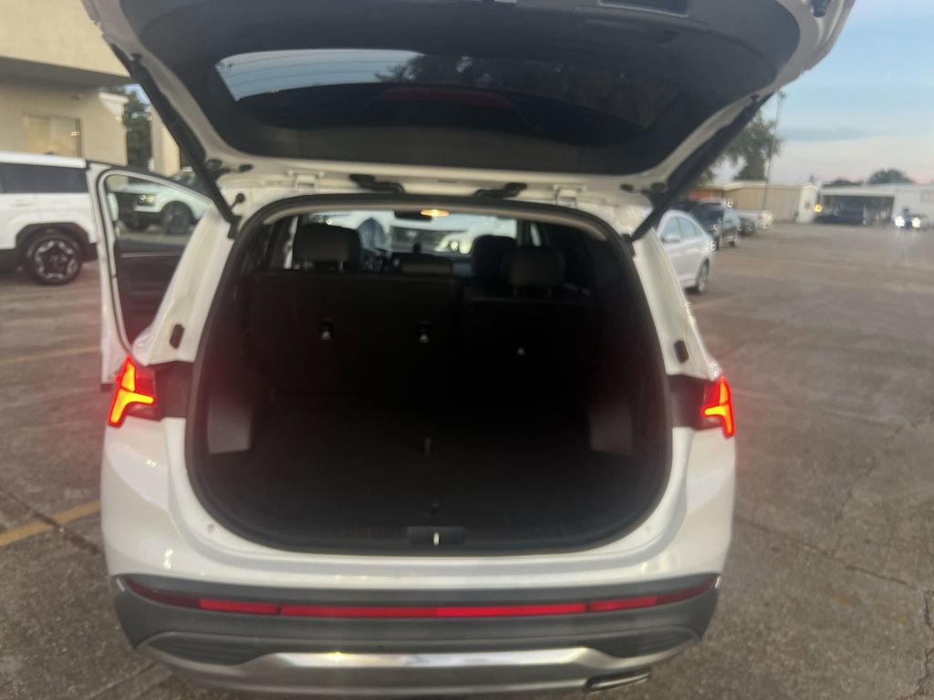 Used 2022 Hyundai Santa Fe SEL w/ Convenience + Premium Package image 18
