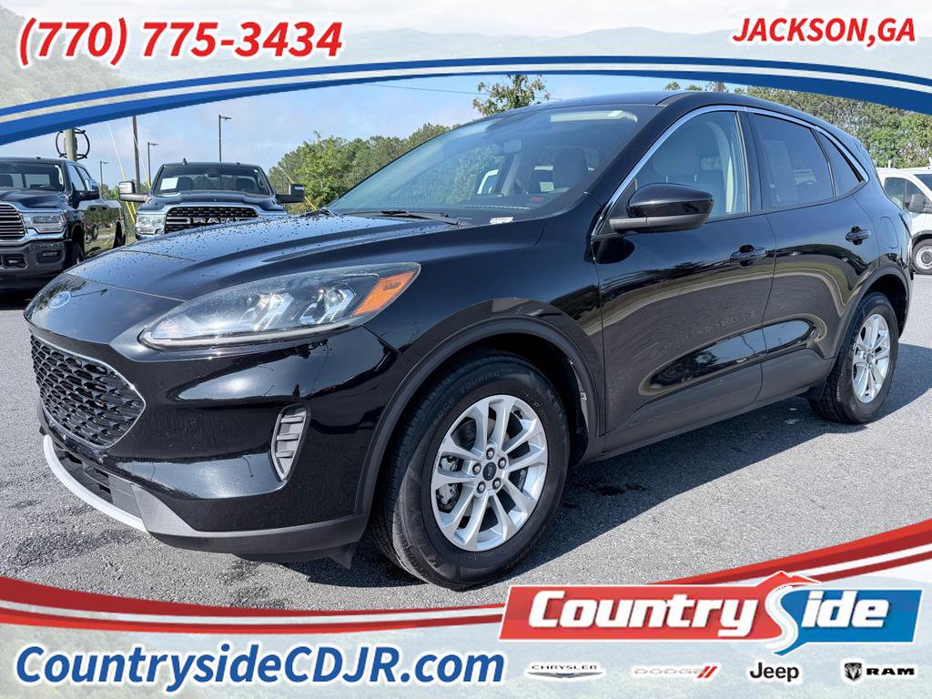 Used 2020 Ford Escape SE FWD image 1