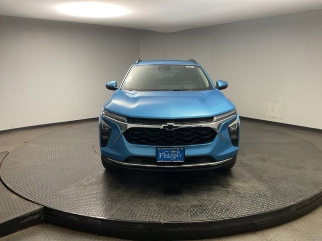 New 2026 Chevrolet Trax LT image 2