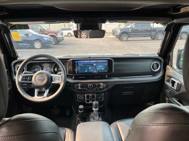 Used 2024 Jeep Wrangler High Altitude AWD/4WD image 18