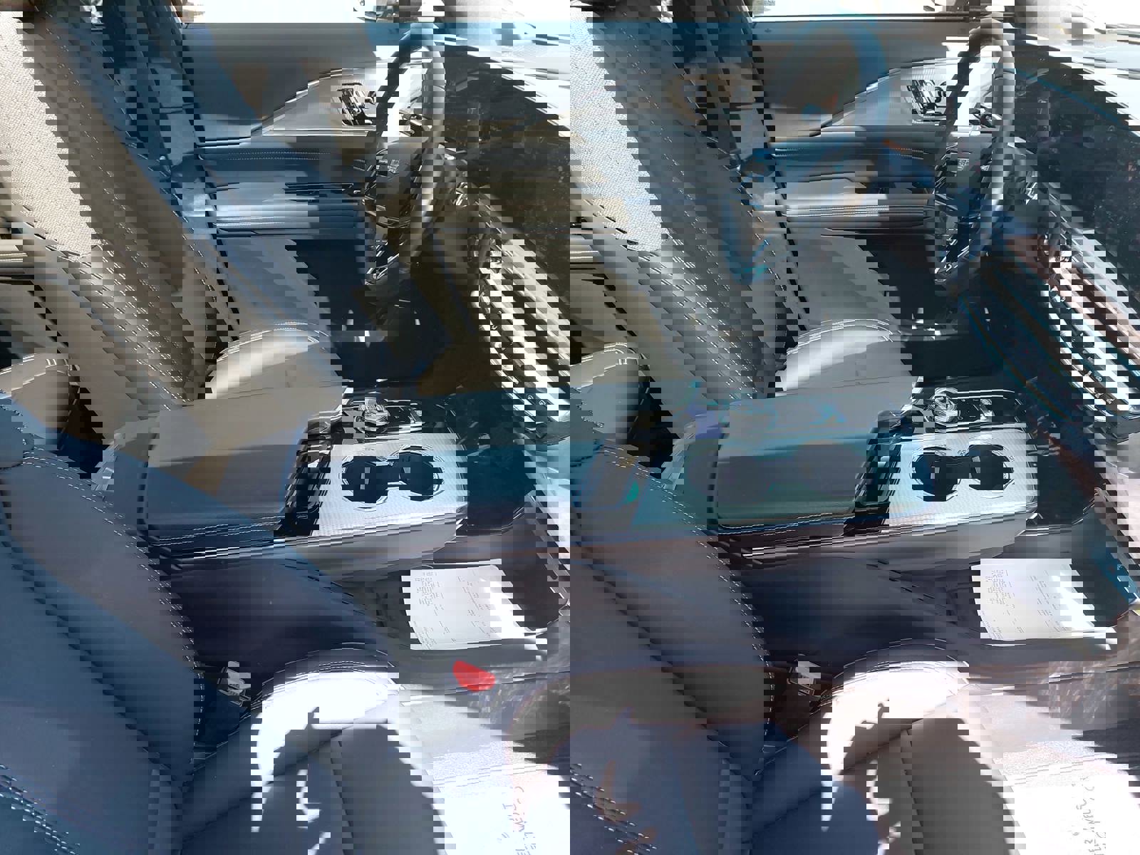 Used 2024 Cadillac Lyriq Tech w/ Driver Assist Package image 10