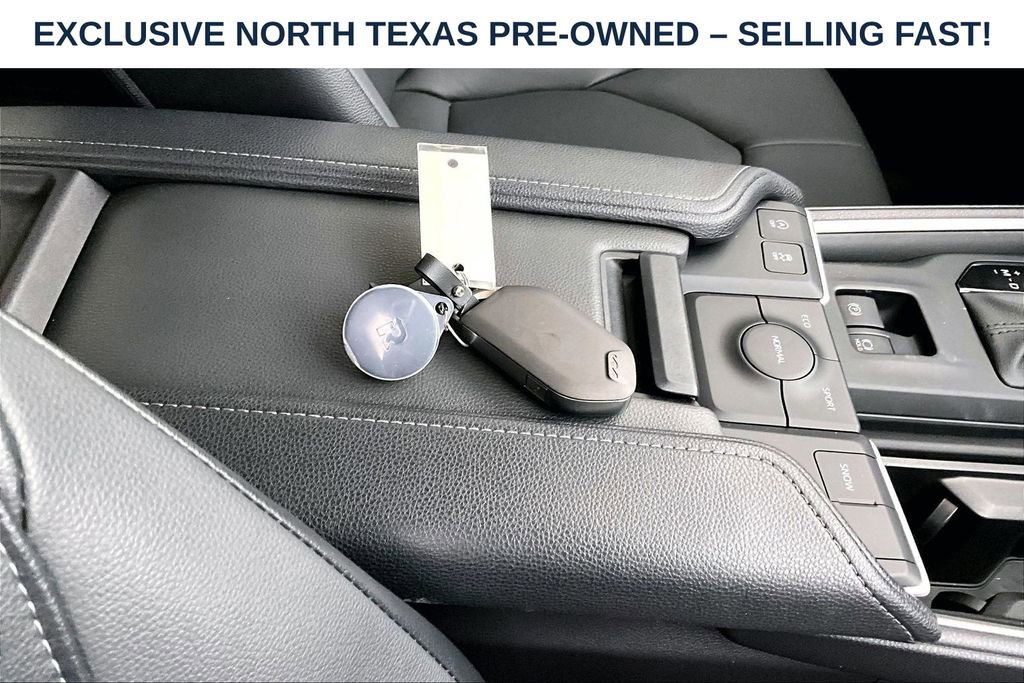 Used 2025 Toyota Grand Highlander FWD image 13