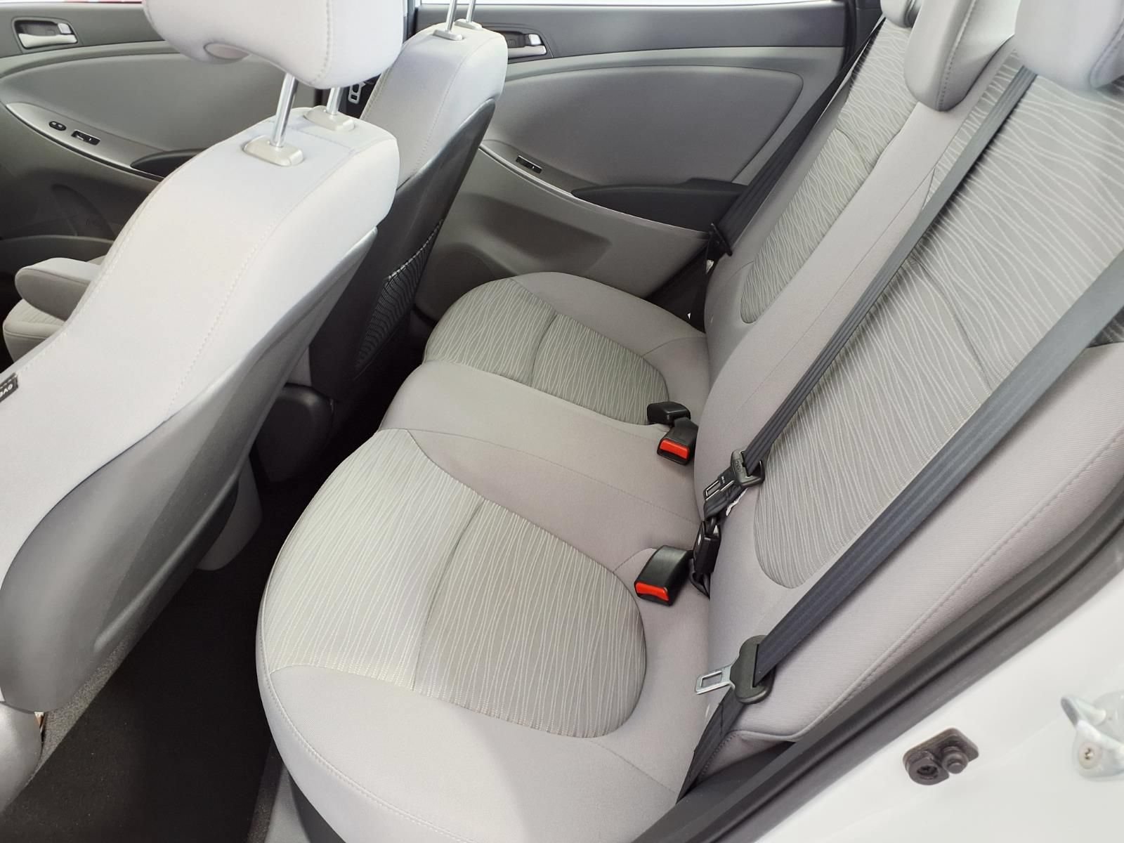 Used 2017 Hyundai Accent SE FWD image 10