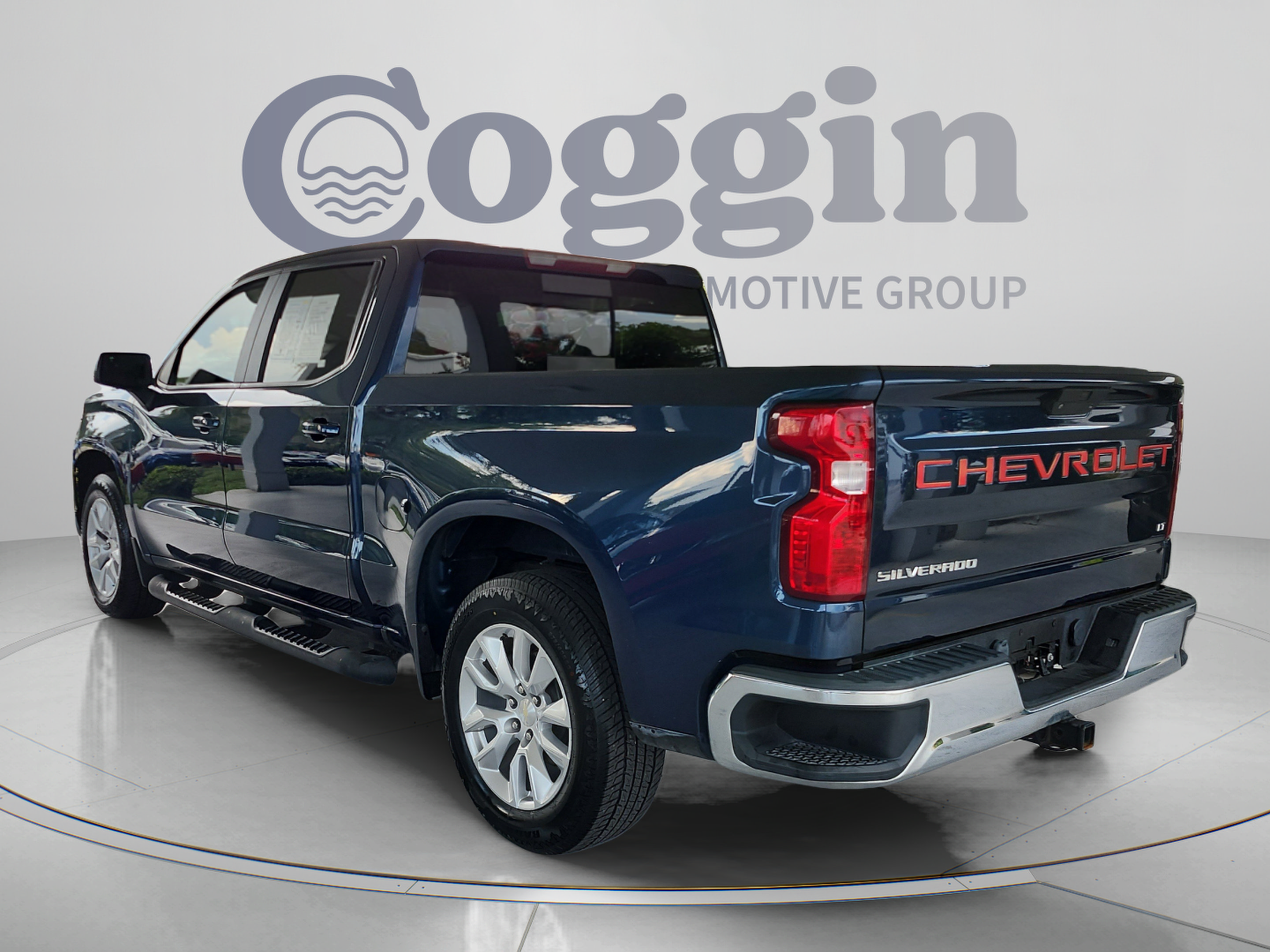 Used 2020 Chevrolet Silverado 1500 LT w/ All-Star Edition RWD image 3