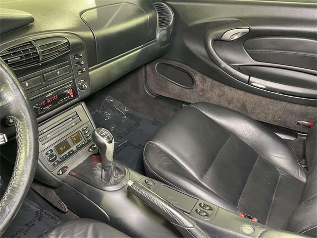 Used 2001 Porsche 911 Carrera 4 image 28