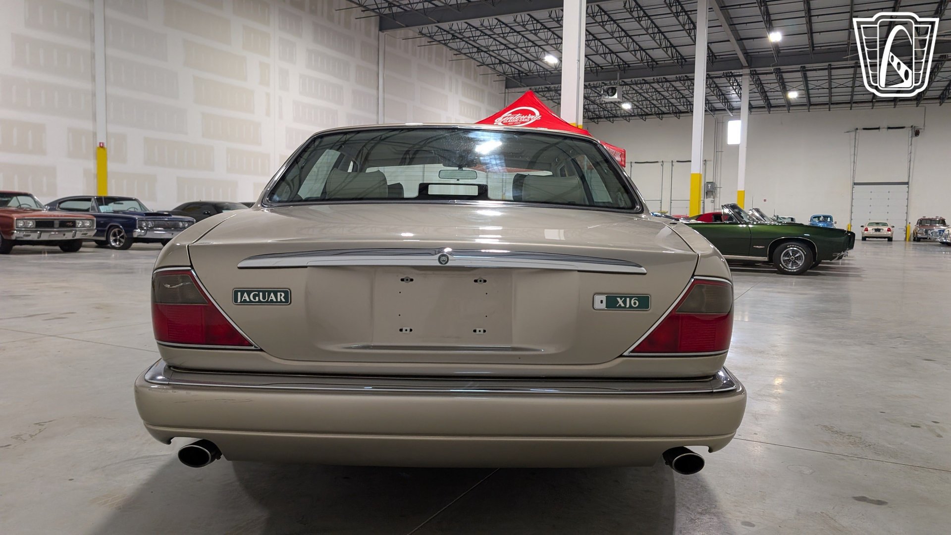 Used 1996 Jaguar XJ6 RWD image 11