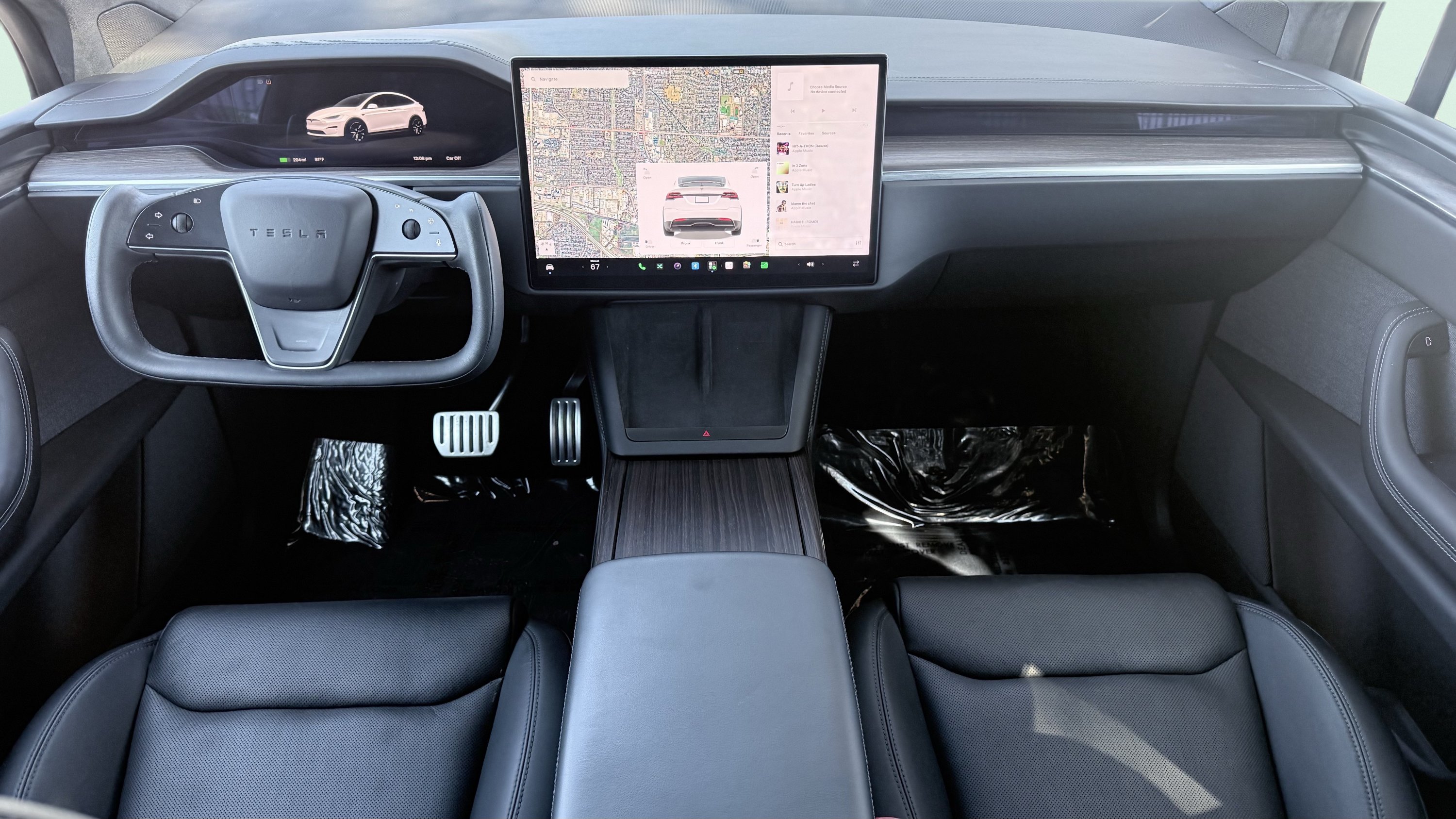 Used 2023 Tesla Model X AWD/4WD image 4