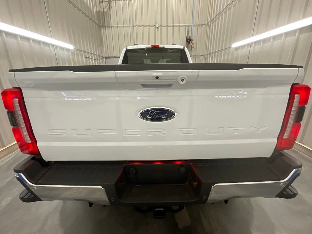 New 2026 Ford F350 XLT w/ XLT Premium Package AWD/4WD image 21